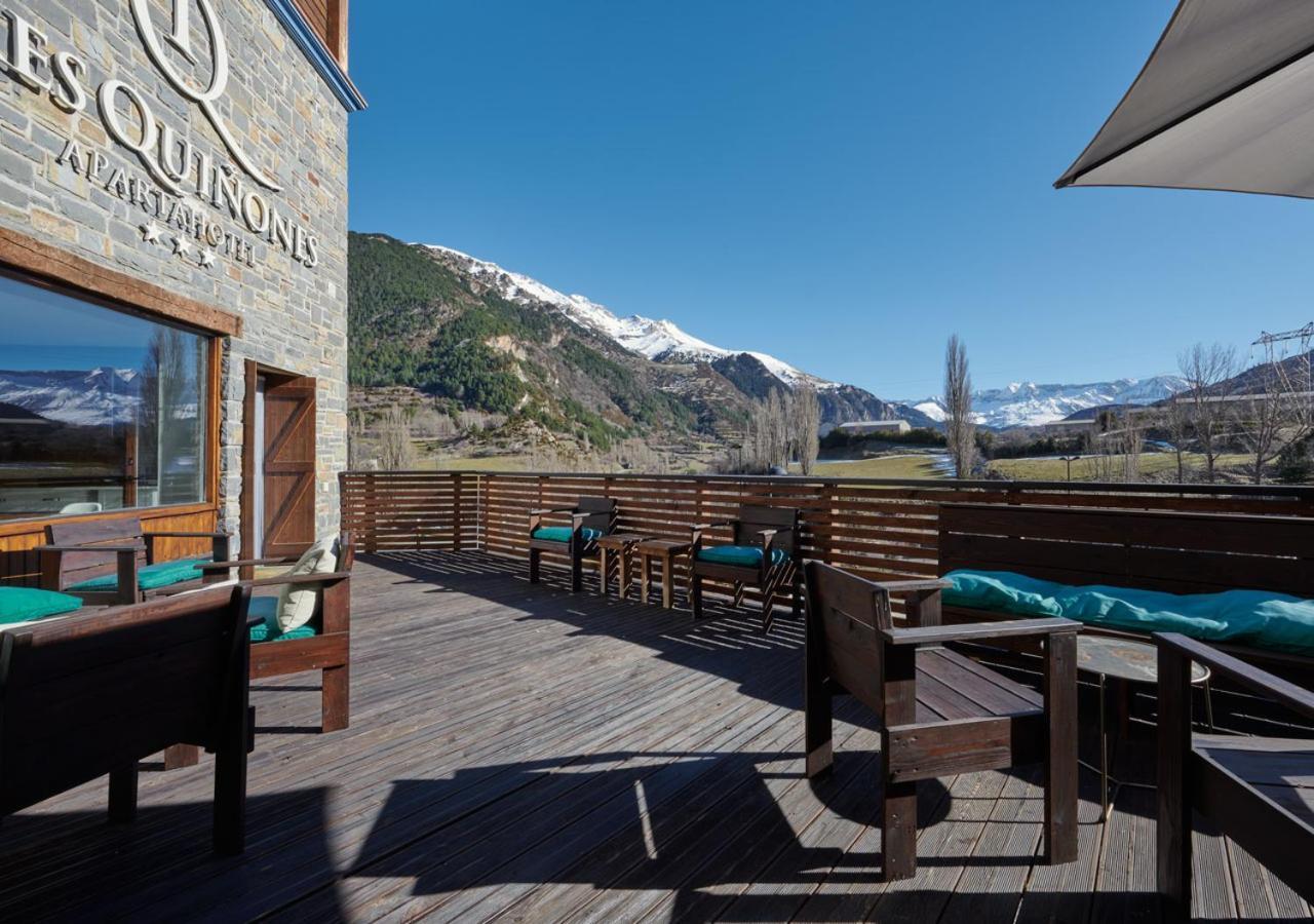 Apartahotel Tres Quinones Sallent De Gallego Bagian luar foto